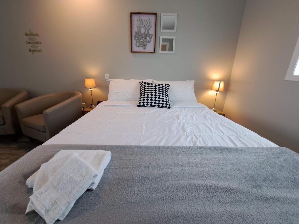 Apartamento Habitations Zenith Sainte-Anne-de-Beaupré Exterior foto