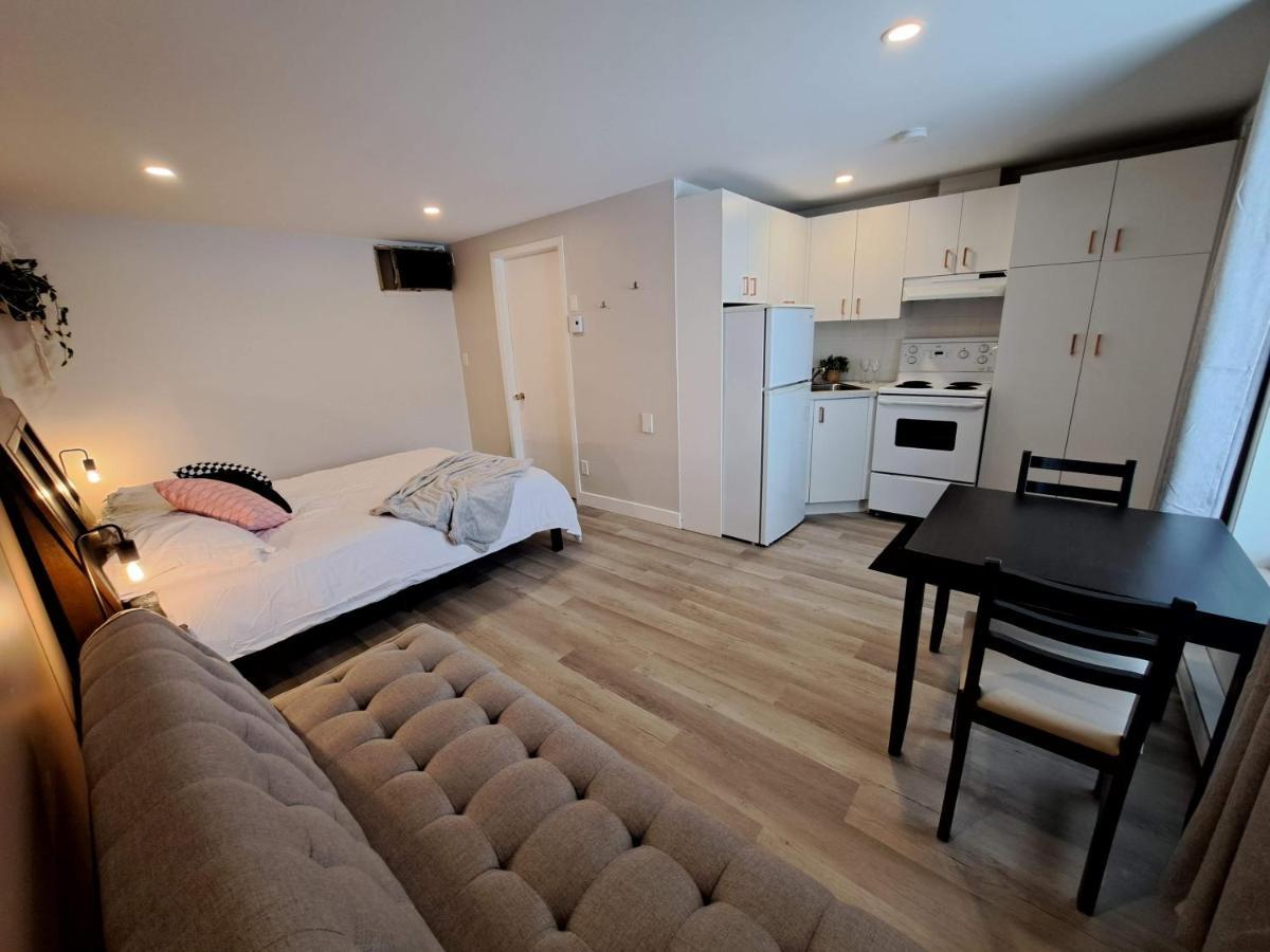 Apartamento Habitations Zenith Sainte-Anne-de-Beaupré Exterior foto