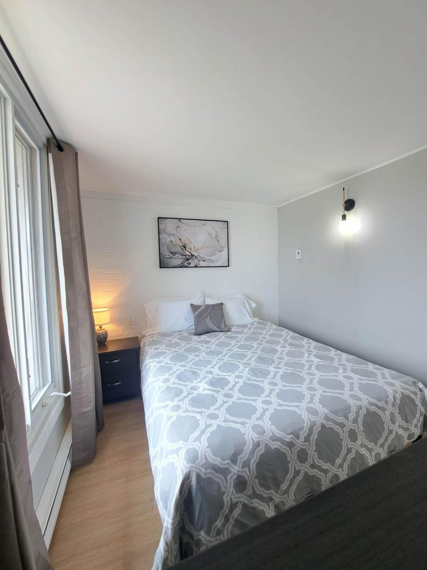 Apartamento Habitations Zenith Sainte-Anne-de-Beaupré Exterior foto